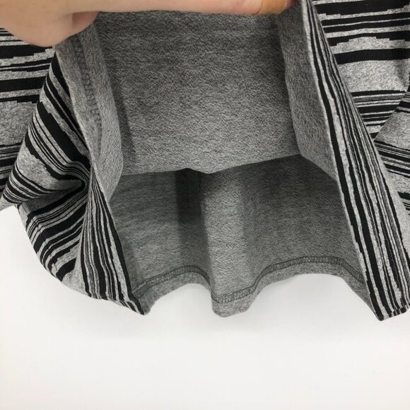 NWT Crooks and Castles Grey and Black Striped V Neck Shirt Men's Medium - Picture 8 of 16